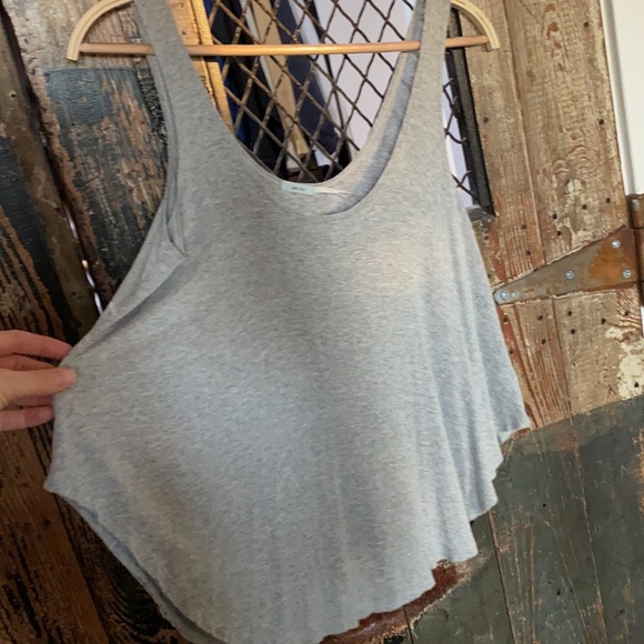 Flowy Tank Top - Picture 5 of 5